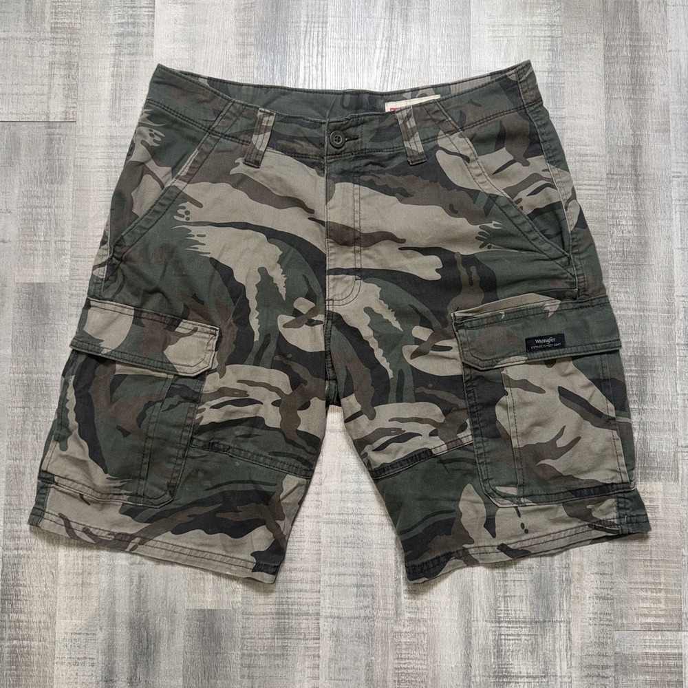 Wrangler Cargo Shorts Mens Size 32 Camo Cotton Relaxed Fit Casual Utility Pocket
